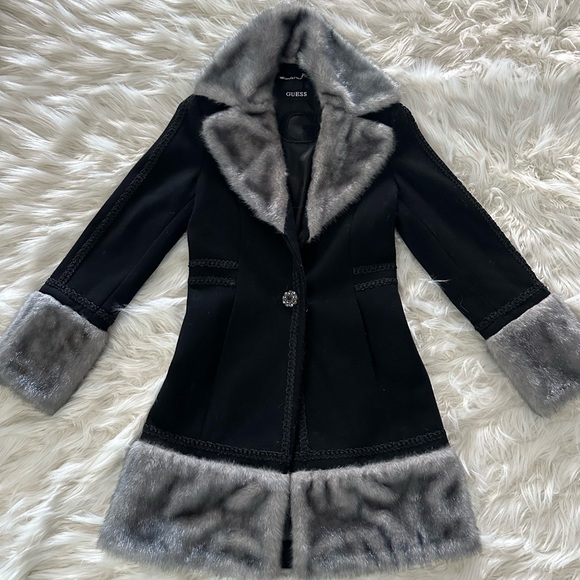 GUESS Faux Fur Jacket - Picture 2 of 3